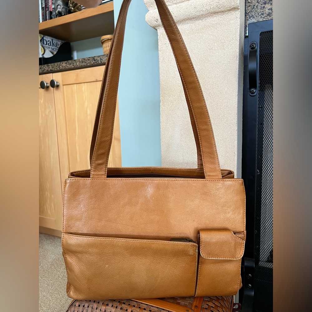 Wilsons Vintage Tan Leather Tote Shoulder Computer Laptop Bag